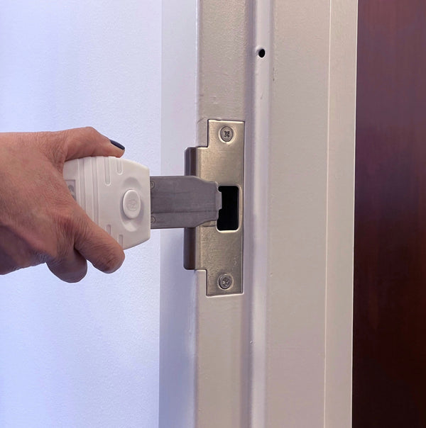 SABRE Portable Door Lock for Hinged Doors