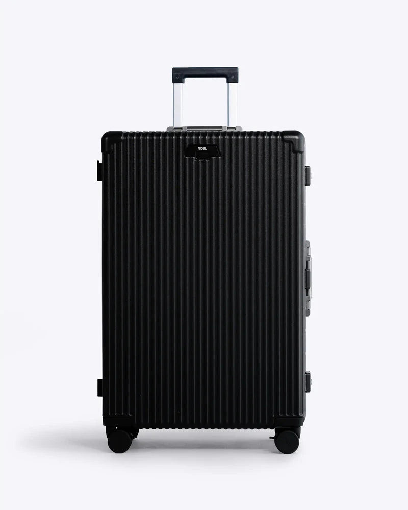 Nobl Check-In: All-In-One 28" - Jet Black