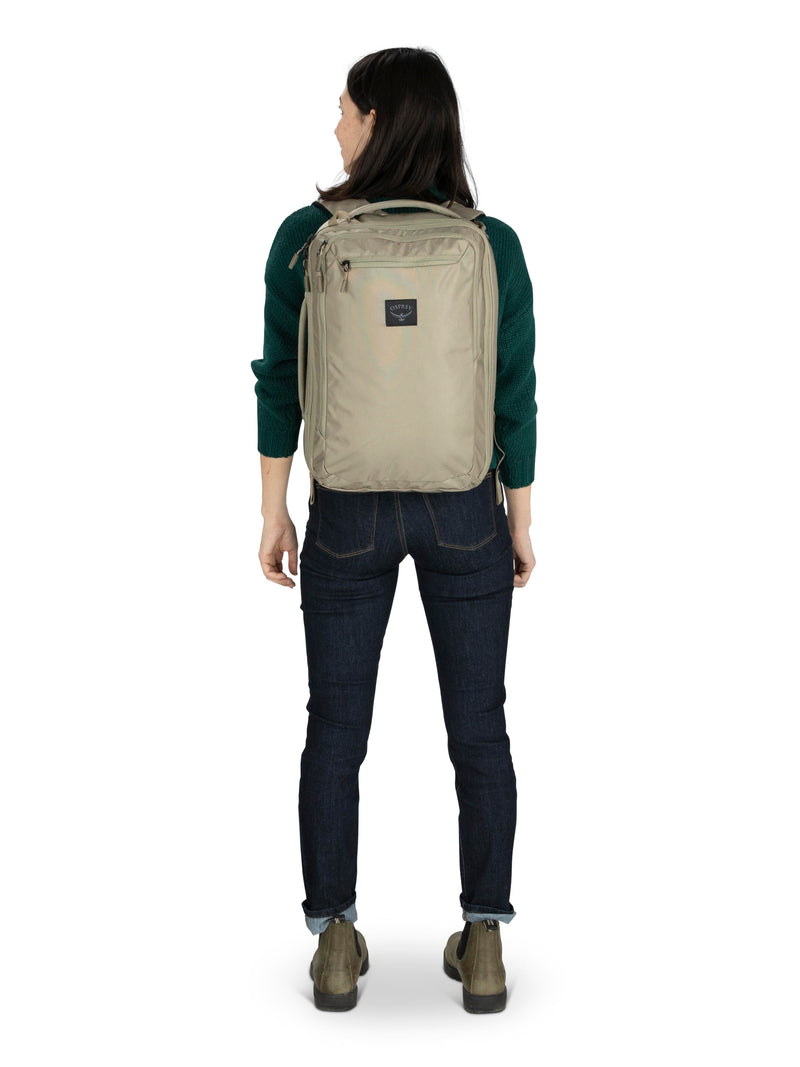 Aoede Briefpack 22 - Tan Concrete