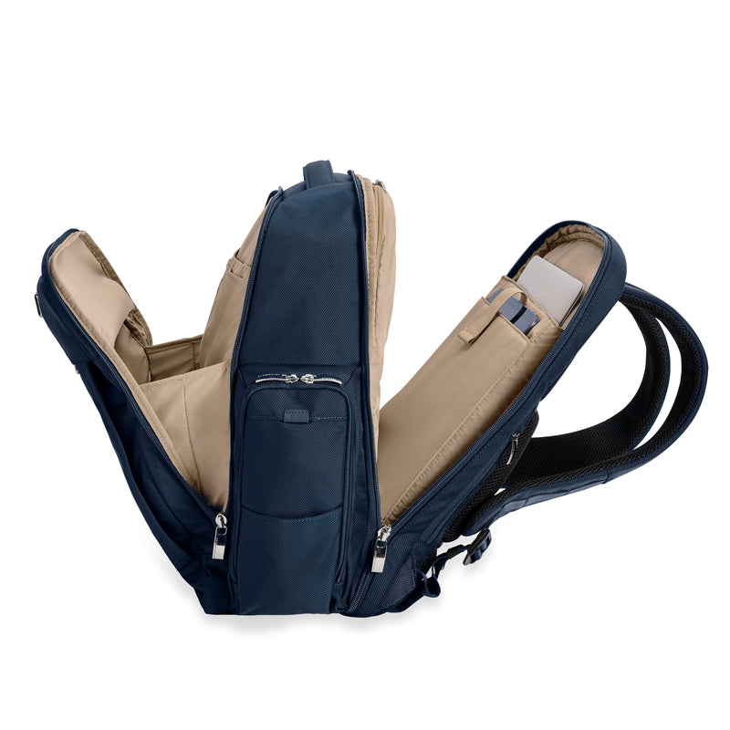 Briggs & Riley Baseline Traveler Backpack - Navy