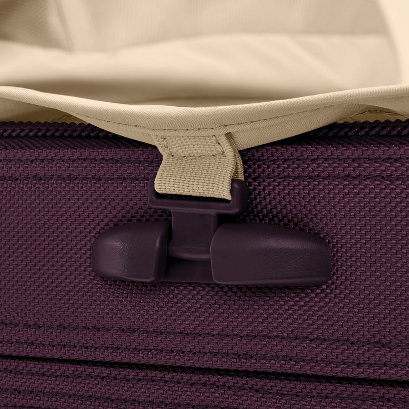 Briggs & Riley Baseline Medium Expandable Spinner - Plum