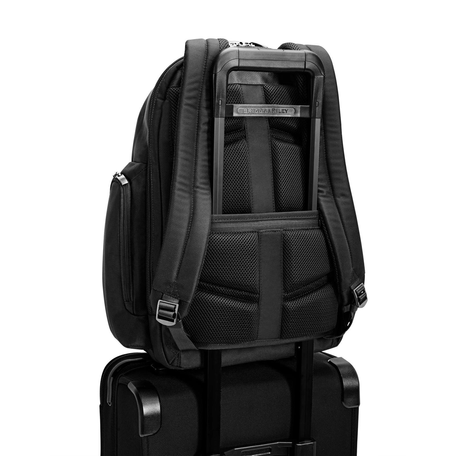 Briggs & Riley @work Large Cargo Backpack - Black – TripQuipment Briggs & Riley @work Large Cargo Backpack - Black – TripQuipment