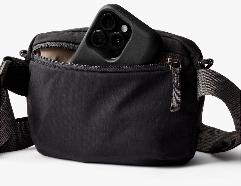 Bellroy Lite Belt Bag - Black