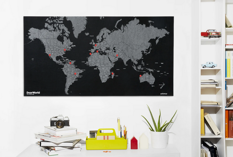 DearWorld The Pinnable Map Mini - Black with Contry Names