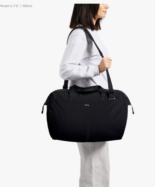 Bellroy Lite Duffel - Black – TripQuipment