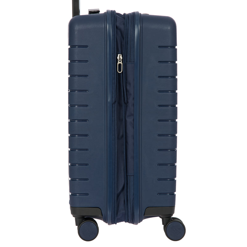 Bric's B/Y Ulisse 21" Expandable Spinner - Navy Blue