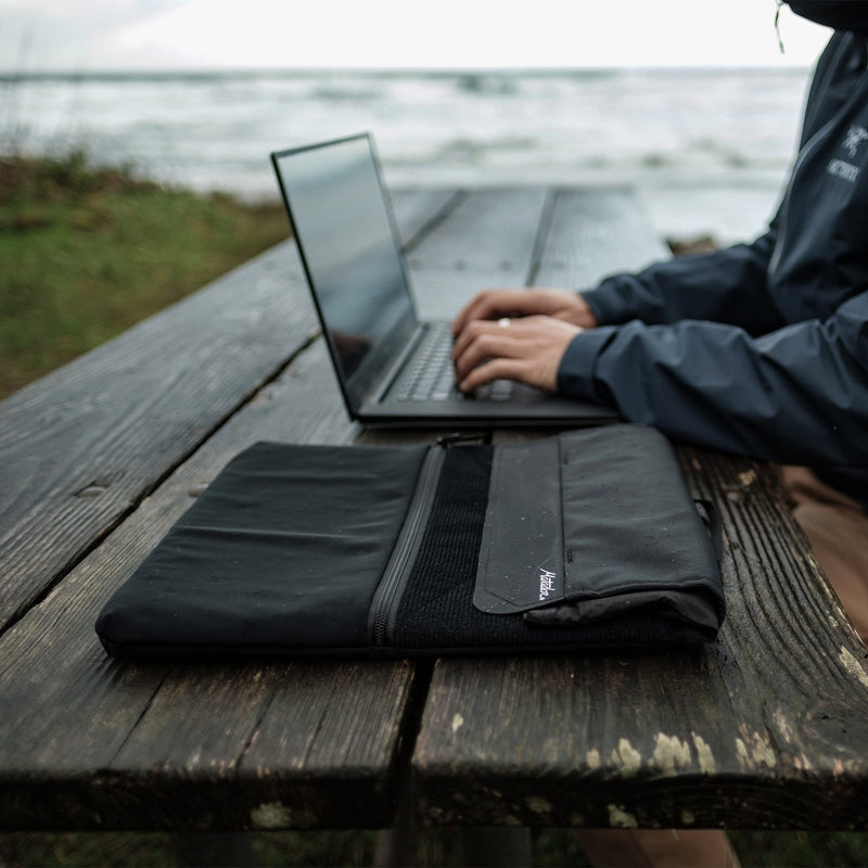 Matador Laptop Base Layer - Black